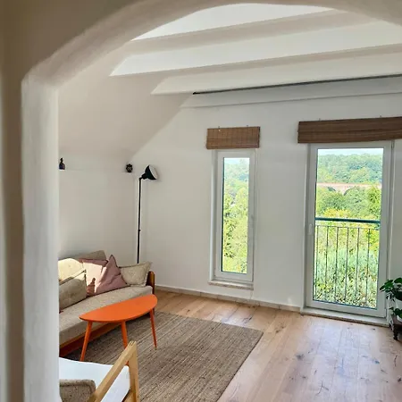 Kleine Oase Im Grünen!